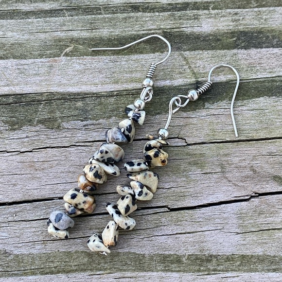 Dalmatian Jasper earrings gemstone chip long linear drop earrings - Picture 2 of 5